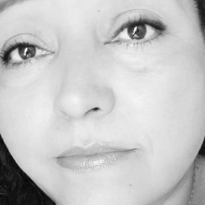 Meet your Posher, Eva